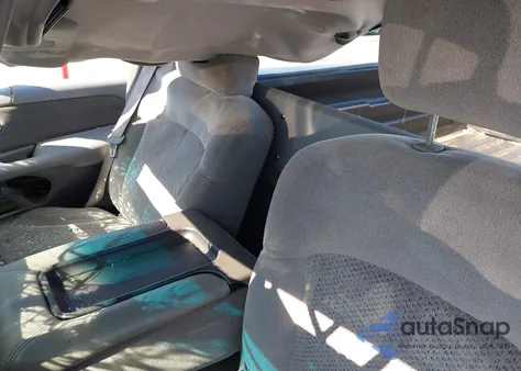 2000 Chevrolet Silverado 1500 Ls из США, поврежденный, VIN 1GCEC14T1YZ357220